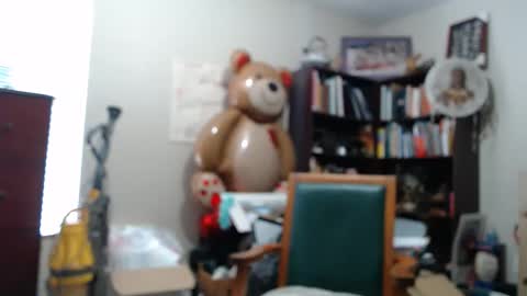 Snapshot of luv2bnakedallthetime chatting on May 21, 2026, 3:30 pm Tony online show from May 21, 2026, 3:30 pm