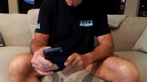 luv_missle online show from April 2, 2026, 6:22 am