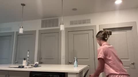 Snapshot of luvaimee chatting on January 8, 2026, 5:37 pm Aimee online show from January 8, 2026, 5:37 pm