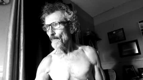 Snapshot of luvdezire chatting on July 21, 2026, 3:42 am Peter Jacksone online show from July 21, 2026, 3:42 am