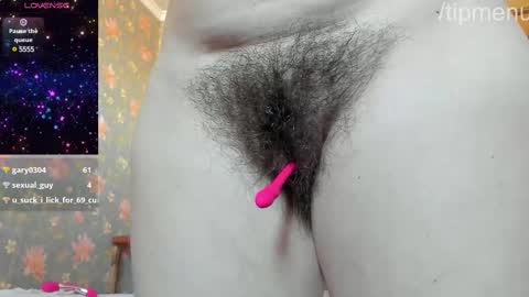 Snapshot of luxegirl67 chatting on February 19, 2025, 8:12 am Sophie online show from February 19, 2025, 8:12 am