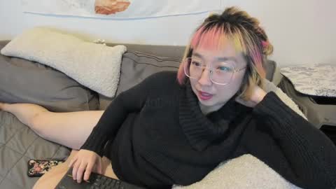 LuxGray online show from December 14, 2024, 1:28 am