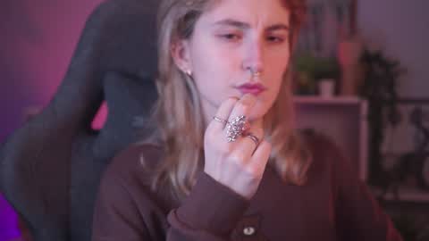 Ray online show from January 13, 2025, 2:39 am