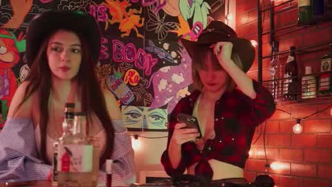 Snapshot of luxrayi chatting on February 5, 2026, 5:23 am Ray online show from February 5, 2026, 5:23 am