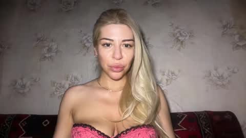 LuxSonyaStar online show from July 18, 2026, 8:12 pm