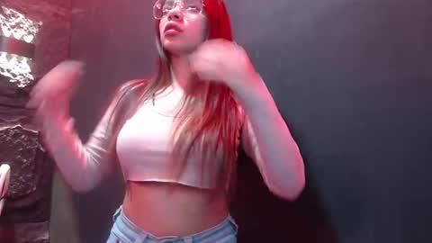 Snapshot of luxury_02 chatting on November 26, 2025, 5:47 pm Luxury online show from November 26, 2025, 5:47 pm