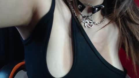 Snapshot of luxury_blackevol chatting on October 29, 2025, 11:50 pm Luxy online show from October 29, 2025, 11:50 pm