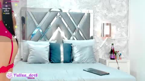 Snapshot of luxury_woman_ chatting on February 14, 2025, 7:44 pm online show from February 14, 2025, 7:44 pm