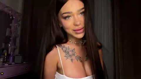 Snapshot of luxurydollll chatting on July 13, 2026, 4:54 pm Sara online show from July 13, 2026, 4:54 pm