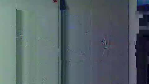 luxx72boy online show from September 20, 2025, 4:24 am