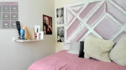 Lux online show from March 3, 2026, 12:22 pm