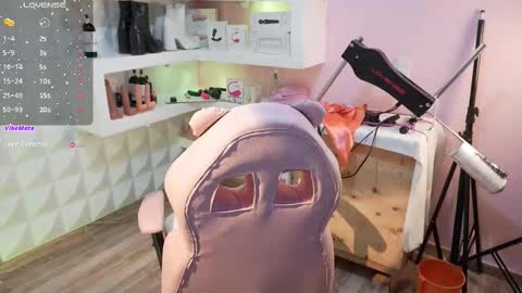 Snapshot of luz_celeste_ chatting on January 14, 2026, 1:33 am Luz online show from January 14, 2026, 1:33 am