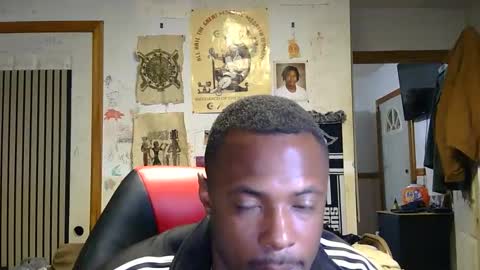 Snapshot of lvckthegoat chatting on May 31, 2026, 8:32 am lvckthegoat online show from May 31, 2026, 8:32 am