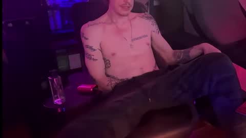 Snapshot of lwooda chatting on October 18, 2025, 9:54 am lwooda online show from October 18, 2025, 9:54 am