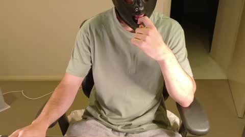 lxgxnd99 online show from May 1, 2026, 11:59 am