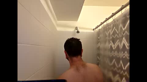 Lxnatic online show from December 2, 2025, 7:03 am