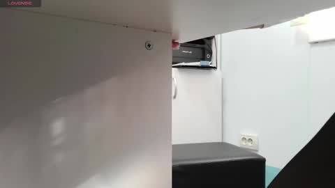 Snapshot of lyalya7773 chatting on December 3, 2025, 10:13 am lyalya7773 online show from December 3, 2025, 10:13 am