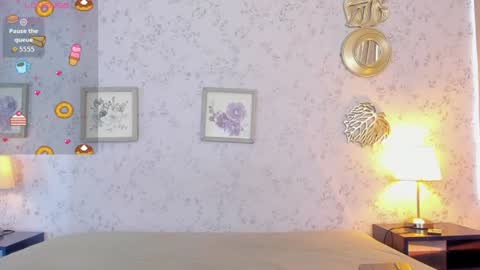 Lyan online show from July 15, 2026, 7:19 pm