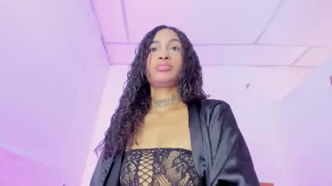 lyana online show from December 20, 2025, 12:56 pm