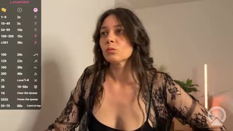 Snapshot of lyanka_sweet chatting on April 28, 2026, 9:03 am Lyanka Sweet online show from April 28, 2026, 9:03 am