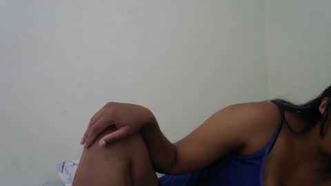 lycia01 online show from November 25, 2025, 6:46 am