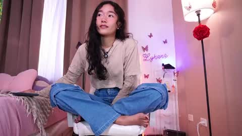 Snapshot of lyhana_lee chatting on May 22, 2026, 3:28 pm Lyhana Lee online show from May 22, 2026, 3:28 pm