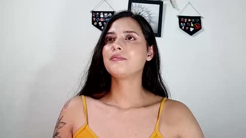 Snapshot of lyla205 chatting on March 9, 2025, 6:06 am lyla online show from March 9, 2025, 6:06 am