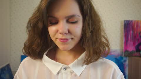 Snapshot of lyle_art chatting on January 30, 2025, 6:24 am hi im Lyle online show from January 30, 2025, 6:24 am