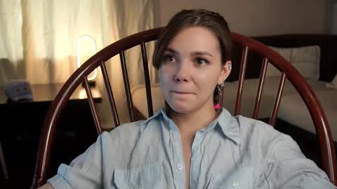 Snapshot of lyle_art chatting on February 26, 2025, 9:32 am hi im Lyle online show from February 26, 2025, 9:32 am