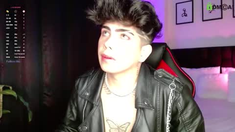 Snapshot of lylebennett_ chatting on March 13, 2026, 11:17 am Lyle Bennett Freelance Model online show from March 13, 2026, 11:17 am