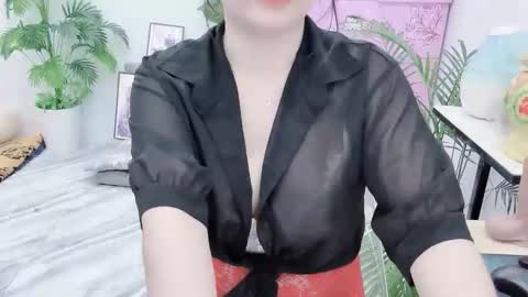 lyly_sweet97 online show from December 2, 2025, 1:44 am