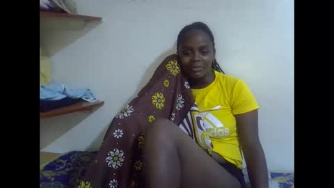 Snapshot of lyn_anna chatting on February 22, 2026, 12:47 pm lyn_anna online show from February 22, 2026, 12:47 pm