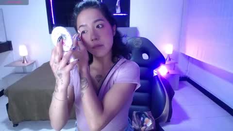 lynn_turner_ online show from March 6, 2026, 2:35 pm