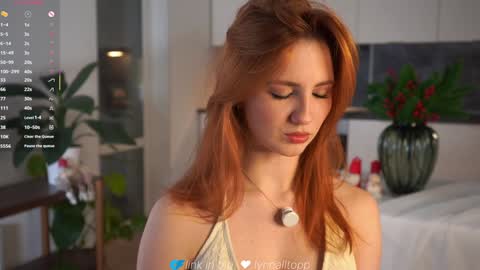 Natasha online show from December 23, 2025, 2:42 am