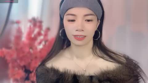 lynnalltop_165_keke online show from November 14, 2025, 3:27 am