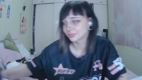 Kira online show from October 6, 2025, 11:07 am