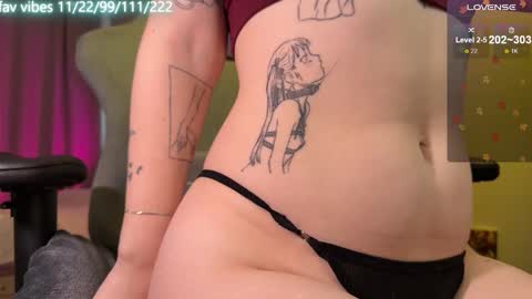 lynne_dawson online show from September 25, 2025, 4:16 am