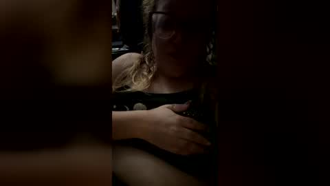 Lynne online show from July 11, 2026, 9:34 am