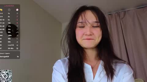 Lola online show from February 20, 2025, 11:54 pm