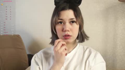 Lola online show from March 4, 2025, 5:32 am