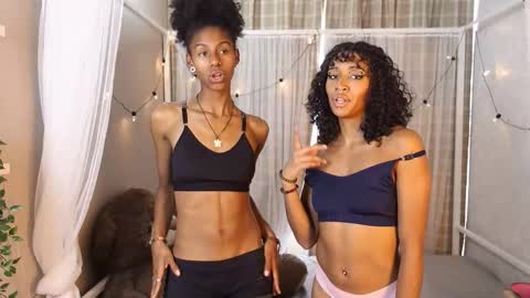 Lynx and Sun  online show from November 10, 2025, 8:30 pm