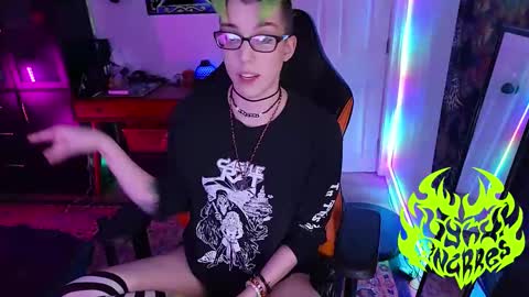 Snapshot of lynxanarres chatting on October 2, 2025, 2:51 am Lynx Anarres online show from October 2, 2025, 2:51 am