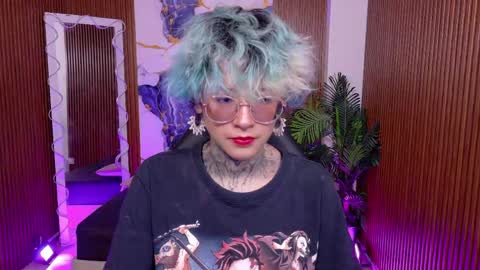 lyra_tay online show from May 30, 2026, 7:00 pm