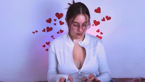 Lyra Carter online show from February 20, 2026, 6:26 am