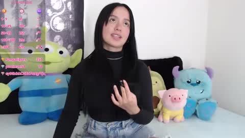 lyshana online show from February 25, 2025, 3:38 pm