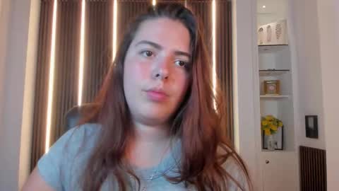 Snapshot of lyssa_muller chatting on October 27, 2025, 7:18 pm Lyssa Everyday From 0700 to 1630 Col Time online show from October 27, 2025, 7:18 pm