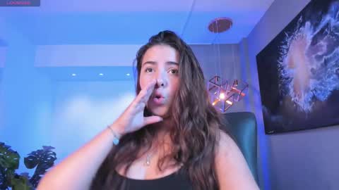 Snapshot of lyssa_muller chatting on November 4, 2025, 3:44 pm Lyssa Everyday From 0700 to 1630 Col Time online show from November 4, 2025, 3:44 pm