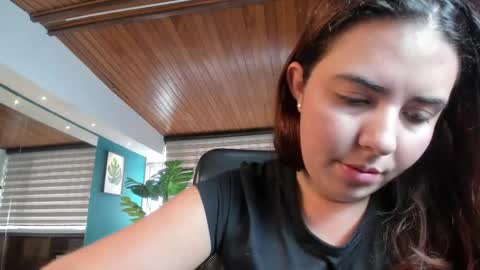 Snapshot of lyssa_muller chatting on November 25, 2025, 1:55 pm Lyssa Everyday From 0700 to 1630 Col Time online show from November 25, 2025, 1:55 pm