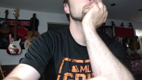 Snapshot of m0bydlck chatting on June 27, 2026, 1:54 am Moby online show from June 27, 2026, 1:54 am