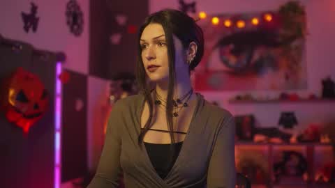 Snapshot of m1agarand chatting on October 27, 2025, 10:14 pm M1A Dddy online show from October 27, 2025, 10:14 pm